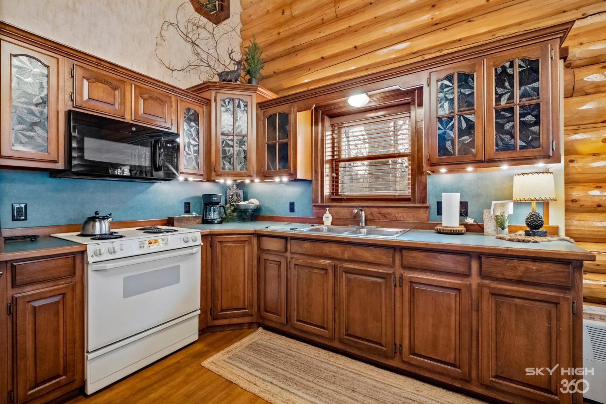 Cinnamon Valley Eureka Springs Room photo